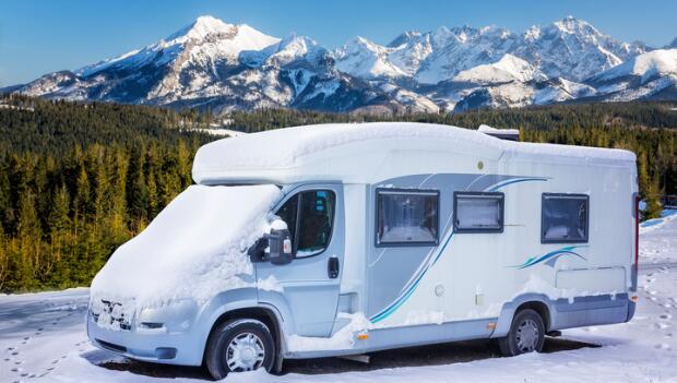 What You Need to Know to Take a Winter RV Camping Trip