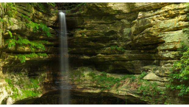 Starved Rock State Park Chicago Road Trip